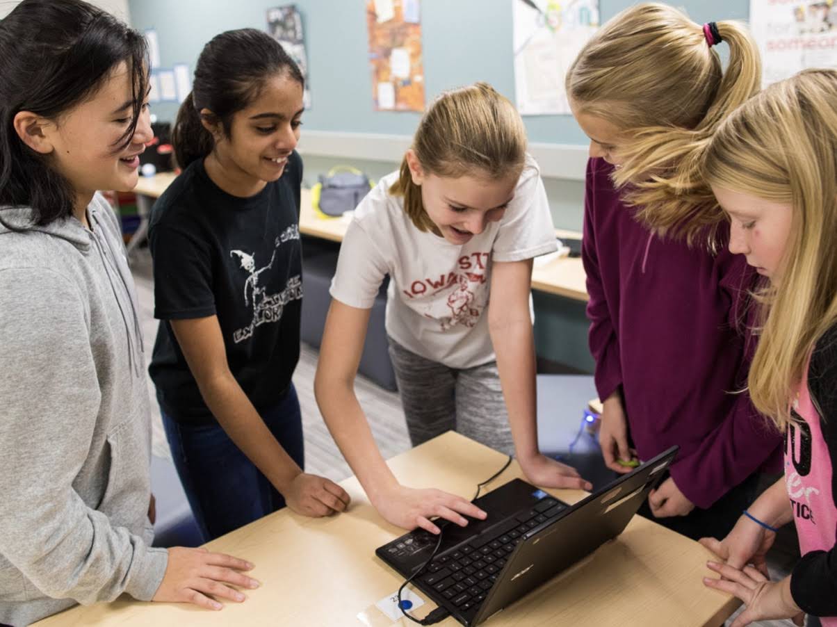 Google’s Free Computer Science Courses Train Students to Code and Develop Computational Thinking